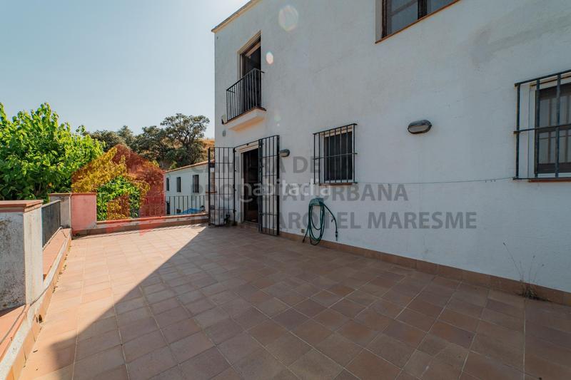 Foto 2e92e293-c271-45e7-9711-fb849506b4b3. Casa amb aparcament a Cinc Sènies Mataró