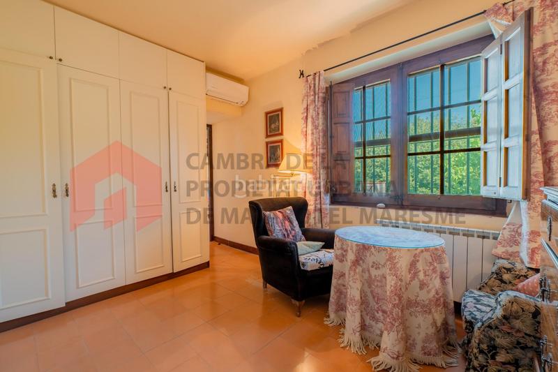 Foto 50a5bed0-32f0-4186-8998-595d68df7490. Casa amb aparcament a Cinc Sènies Mataró