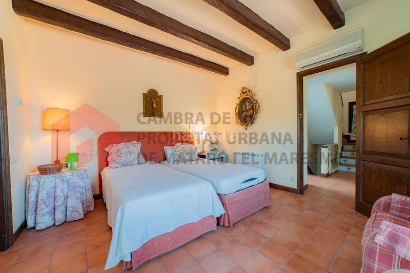 Foto 68e9b7ef-4242-4327-b72d-99b81bda9139. Casa amb aparcament a Cinc Sènies Mataró