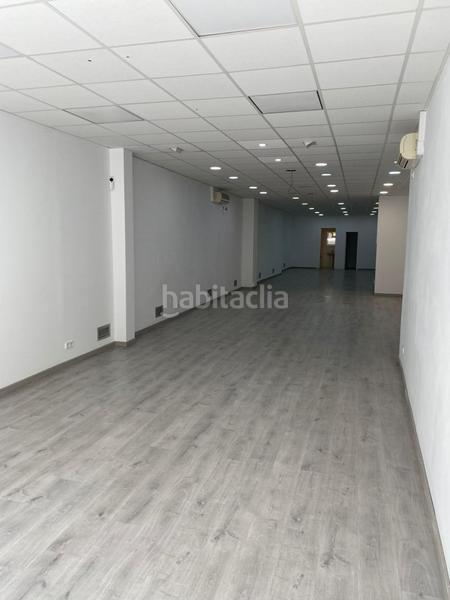 Foto 63b9f1c4-f87d-4f26-b761-c6f605bb53ef. Alquiler local comercial  en la zona de los juzgados en Mataró