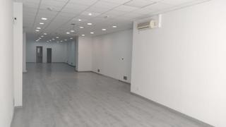 Miete Geschäftsraum in Eixample. Local comercial en la zona de los juzgados
