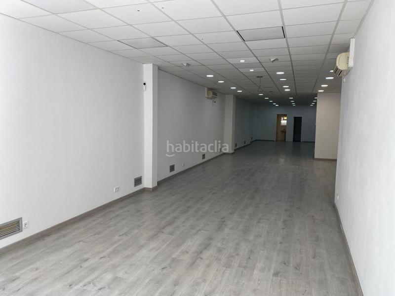 Foto 2f8c07b4-6585-4a21-b205-c287712c54fb. Rent business premise in Eixample Mataró