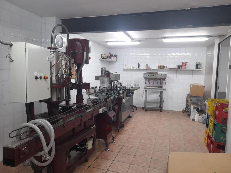 Foto 6e8cbe24-eb09-4aa3-b66c-37f619b3e2b4. Location local commercial dans El Palau - Escorxador Mataró