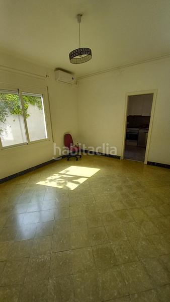 Foto 096a2054-bd50-4fd3-b4ef-5eba2d527f62. Planta baixa a Via Europa - Parc Central Mataró