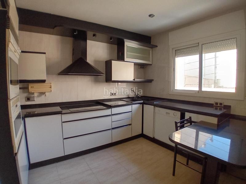 Foto 9ca6c7dc-6845-4e7e-bb32-72167e1e31b0. Location appartement dans Els Molins Mataró