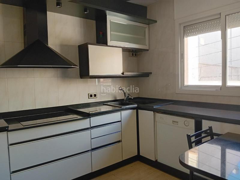 Foto 6acd1f08-fcff-4c1a-8e7d-1263eb776300. Rent flat in Els Molins Mataró