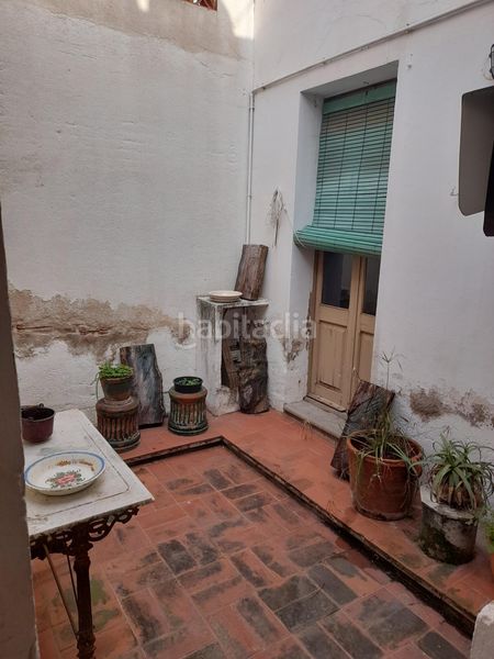 Foto ac72171f-2bc2-4689-a2d5-ea13b99c4760. Casa amb aparcament a Eixample Mataró