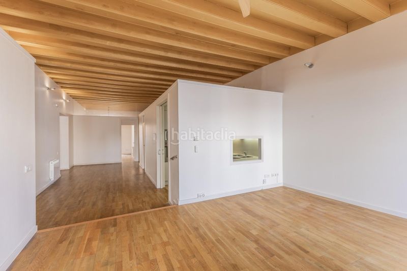 Foto 2ae00d77-ae40-4277-8c3c-a7ee63ed3090. Pis a Centre Mataró