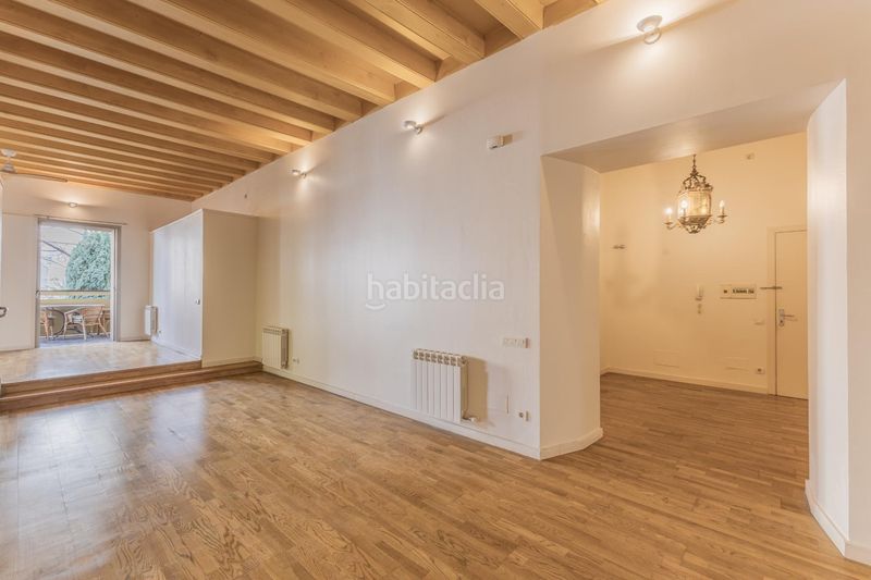 Foto 65c83290-74cc-4203-8fe9-9391c757f048. Pis a Centre Mataró