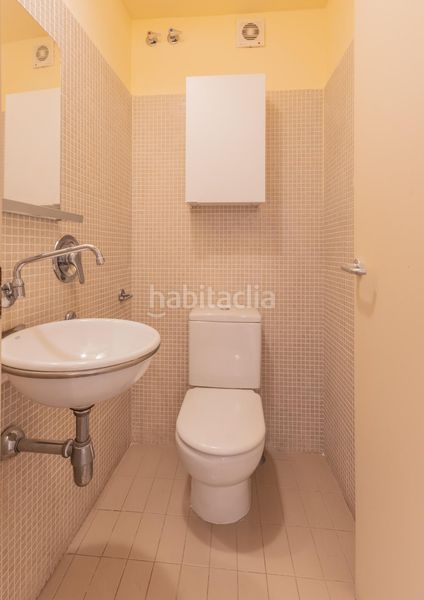 Foto 6a86585a-858c-47a2-b7b4-b25dc4861408. Pis a Centre Mataró