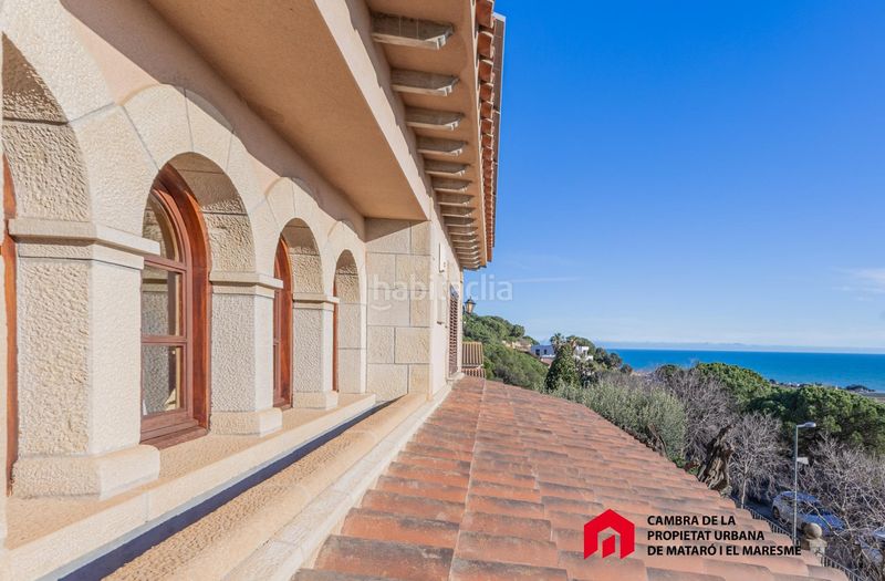 Foto 881b3996-0327-4938-8786-7b7d6478812b. Casa amb aparcament a Can Quirze Mataró