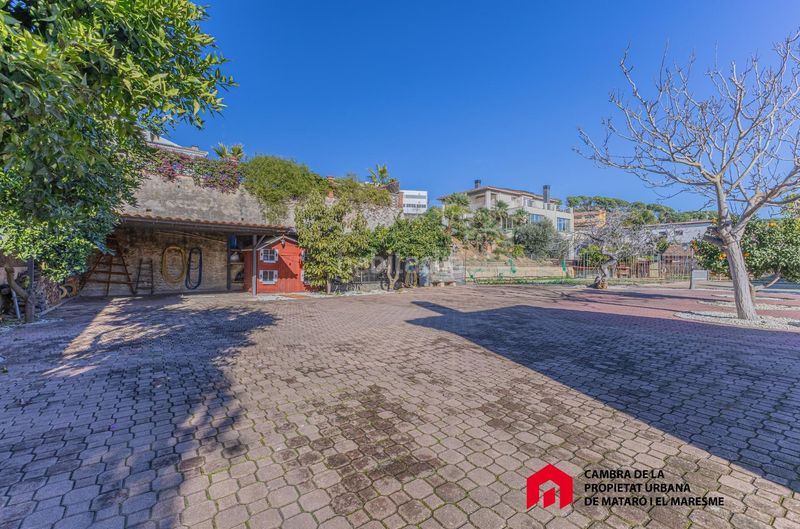 Foto 92652112-bc30-4786-a17e-9a4e81f6632b. Casa amb aparcament a Can Quirze Mataró