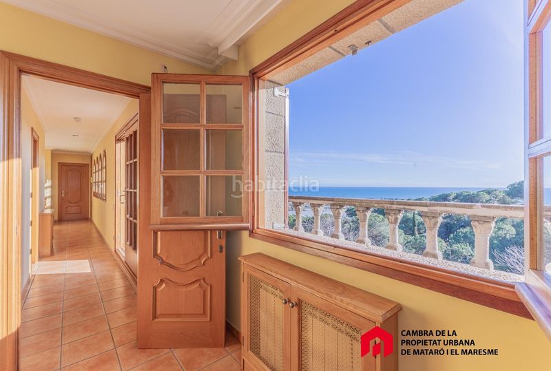 Foto d20383b2-4089-483a-ab34-222c794c1e74. Casa amb aparcament a Can Quirze Mataró