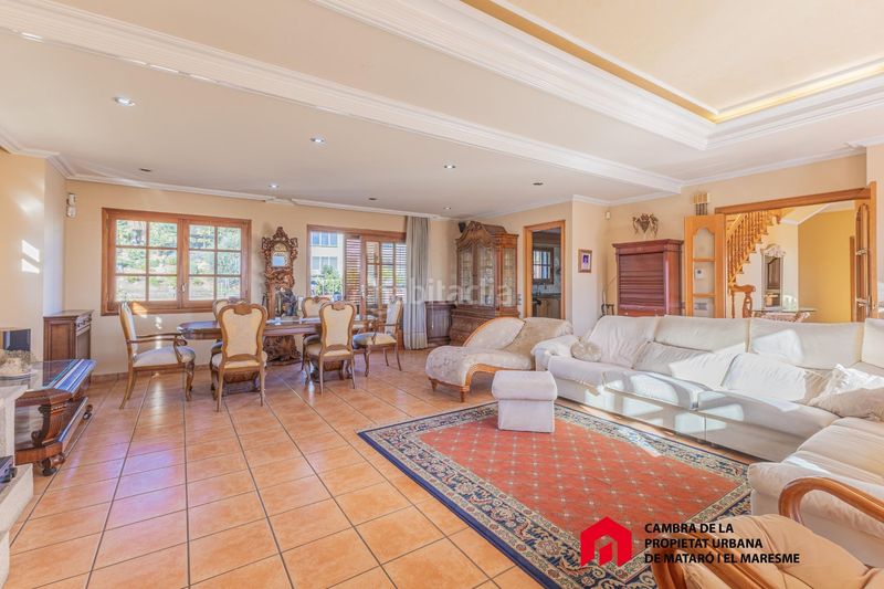 Foto deff8e06-7cdc-421f-88ff-0adb4dd5be10. Casa amb aparcament a Can Quirze Mataró