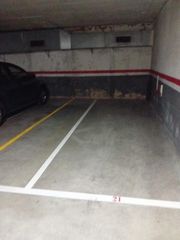 Affitto Posto auto in Centre. Plaza pk gran zona plaça morberia