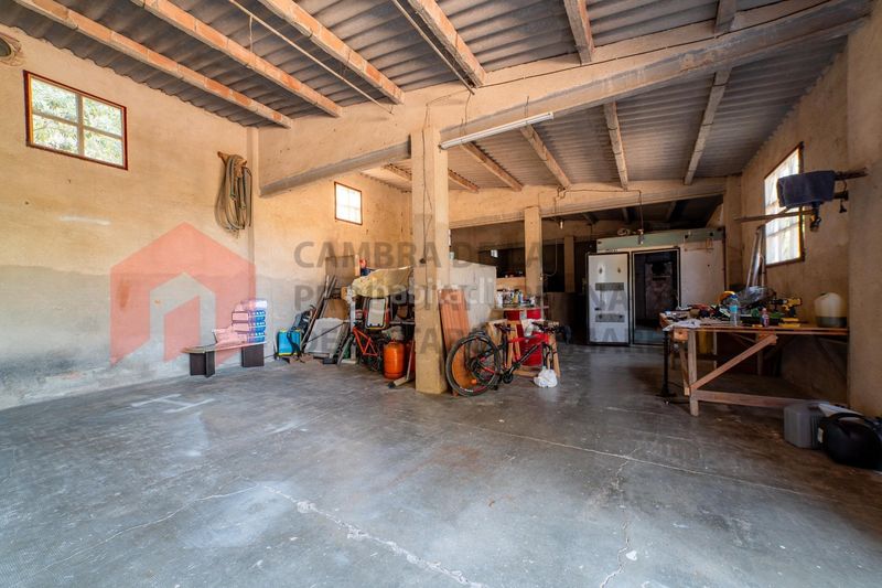 Foto 4c0be853-f31d-4feb-b02a-27bf246f4d5c. Casa a Cinc Sènies Mataró