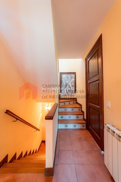 Foto ee1b6066-f378-4415-87c5-ce2dd8005573. Casa a Cinc Sènies Mataró