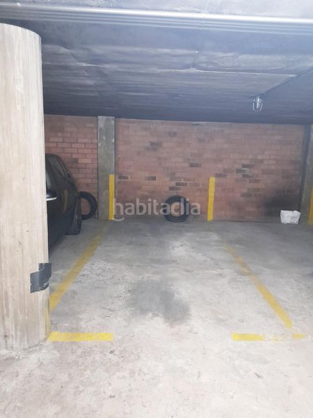 Foto bc6a0c83-f911-4b62-9f6f-4a4c8fc3d4bd. Aparcament cotxe a Rocafonda Mataró