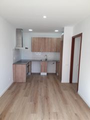 Lloguer Planta baixa a Canet de Mar. Planta baja reformada muy cerca de la playa de canet de mar