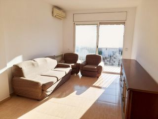 Location Appartement à Zona Alta. Piso de 3 hab. con vistas a la montaña en el centro de premià de