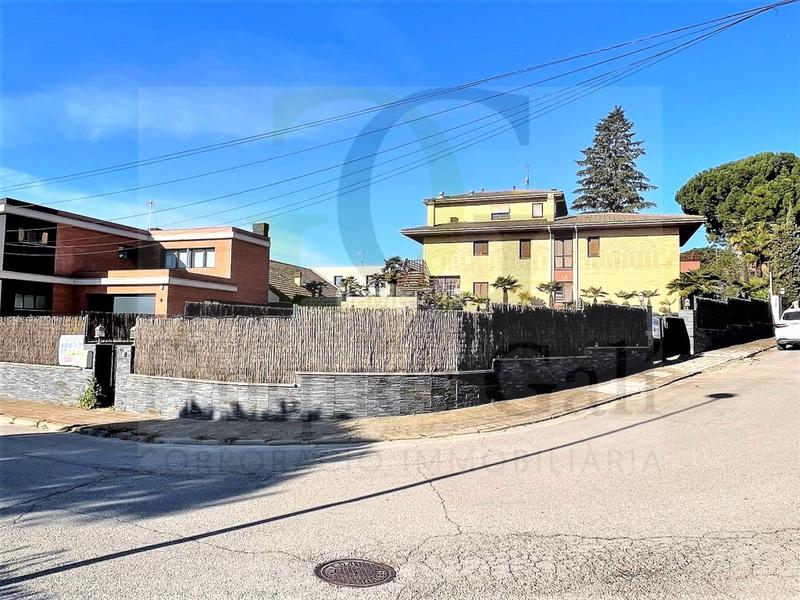 Foto 0d3432ad-7561-4140-a84e-81a371b46411. Terreny residencial a Sant Fruitós de Bages
