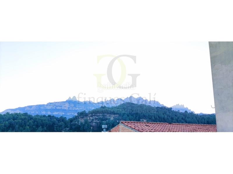 Foto e2dd4822-d30a-499f-b213-fe19433ce4fe. Haus mit parking in Castellbell i el Vilar