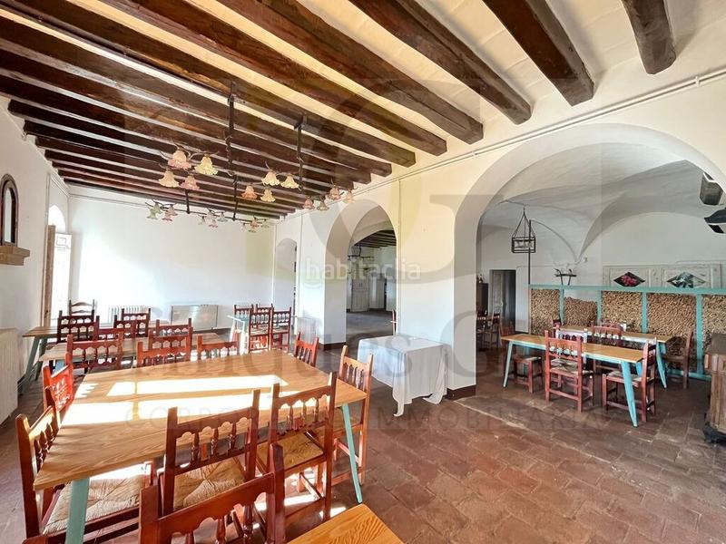 Foto cb7e2a18-b3c2-4eec-bacd-00322f32545a. Miete büro in Sallent