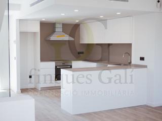 Casa  N/a. Sant salvador de guardiola  casa adosada de obra nueva con jard