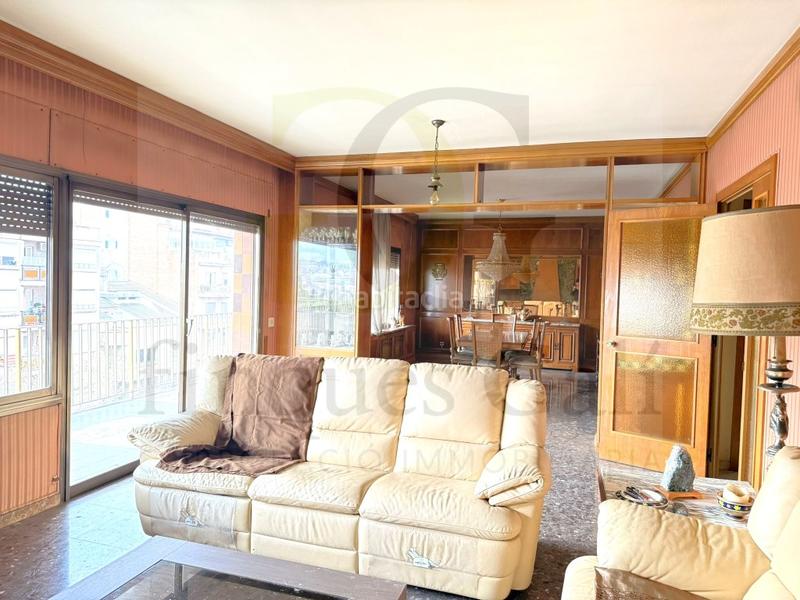 Foto 8597d66d-a40f-4c22-98d1-ce65bd5e6543. Appartamento con parcheggio in Centre - Passeig i Rodalies Manresa