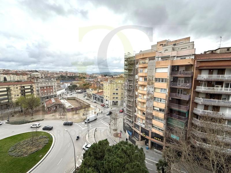 Foto b4585166-2d9a-4f85-b55e-8f6e3456c126. Appartamento con parcheggio in Centre - Passeig i Rodalies Manresa