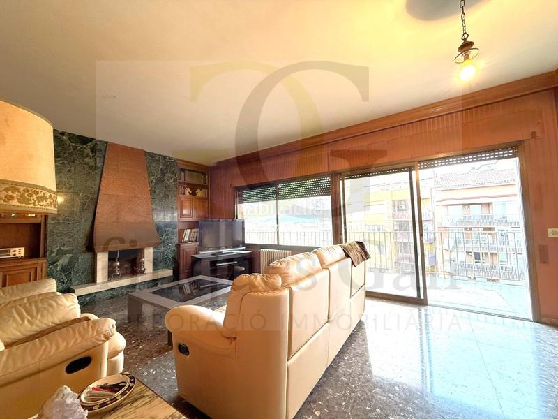 Foto ccd126f4-ad68-4337-bd5d-511180fa42f6. Appartamento con parcheggio in Centre - Passeig i Rodalies Manresa