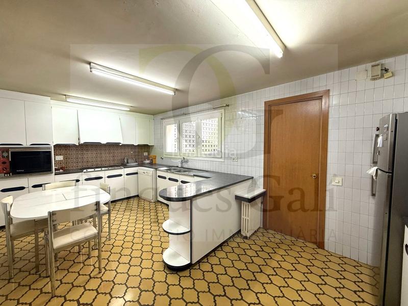 Foto d0a9dbc3-1e95-4f72-8fea-a5f21833349e. Appartamento con parcheggio in Centre - Passeig i Rodalies Manresa