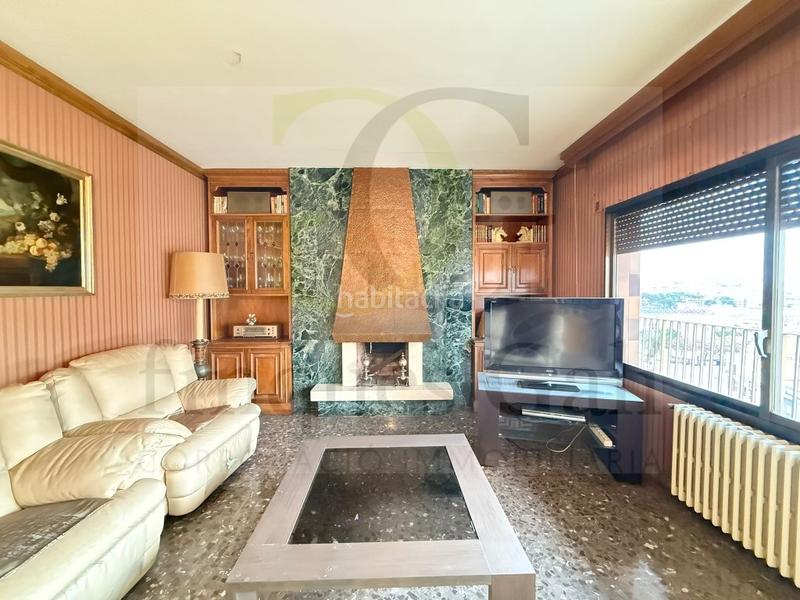 Foto f1342634-5667-4e18-8e60-ccf389acf462. Appartamento con parcheggio in Centre - Passeig i Rodalies Manresa