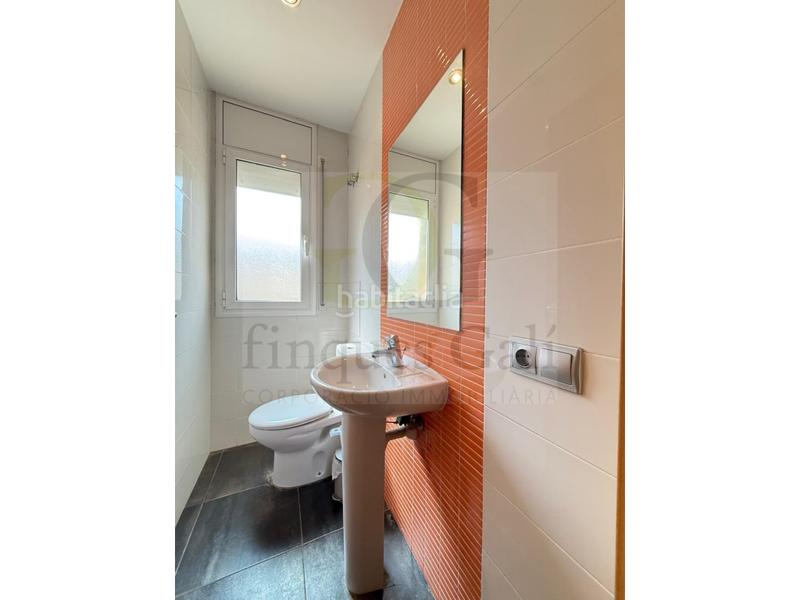 Foto bd8fe2f5-beac-418a-8948-3488006784bd. Casa con parcheggio in Balsareny