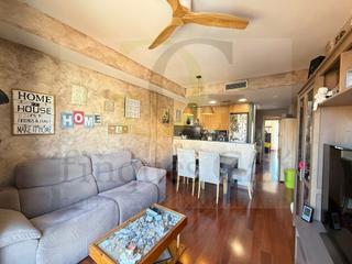Zweistöckige Wohnung in Barri Antic. Barberà del vallès  dúplex de 3 habitaciones con balcón, plaza d