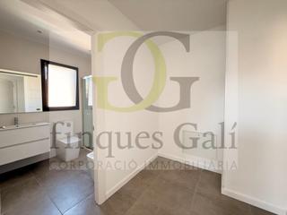 Maison à Bases de Manresa - Carretera de Santpedor. Casa unifamiliar de obra nueva en venta  manresa, zona residenci