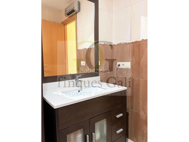 Foto 010b9704-35f2-4bfb-be48-fef0039f8f69. Casa amplia y acogedora casa en venta en Castellgalí