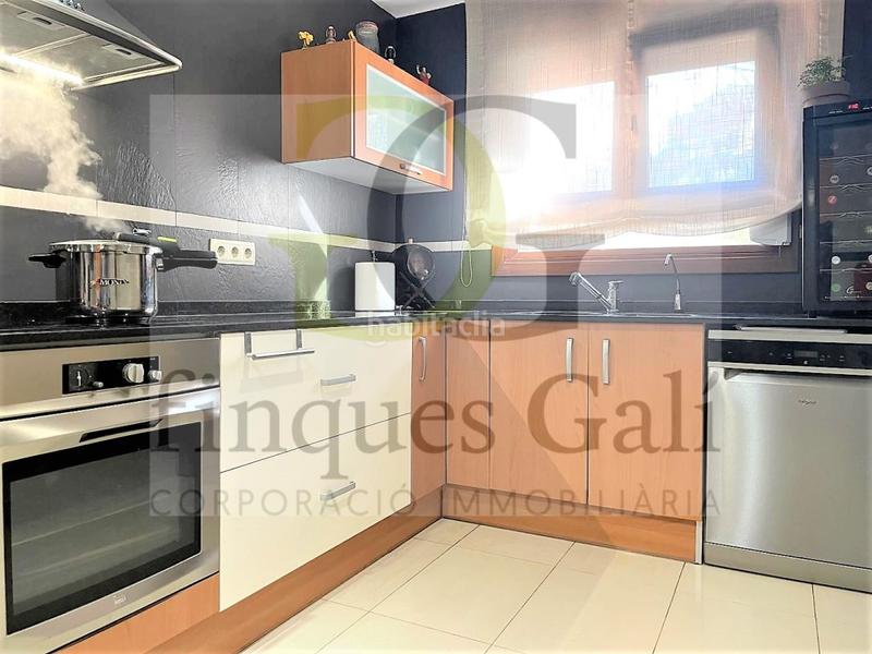 Foto 427ecbc6-d1a3-42e4-914d-be827a7a04a2. Casa amplia y acogedora casa en venta en Castellgalí