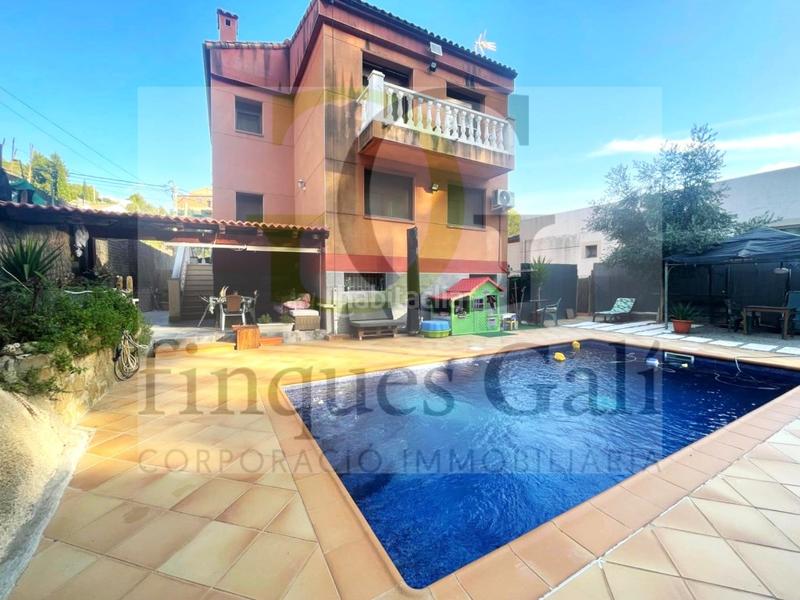 Foto 9b60fda6-ff48-46d1-b805-b6312c438a21. Casa amplia y acogedora casa en venta en Castellgalí