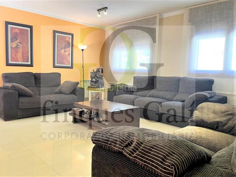 Foto ab0924df-62e6-49d9-80c9-be54c37be92e. Casa amplia y acogedora casa en venta en Castellgalí
