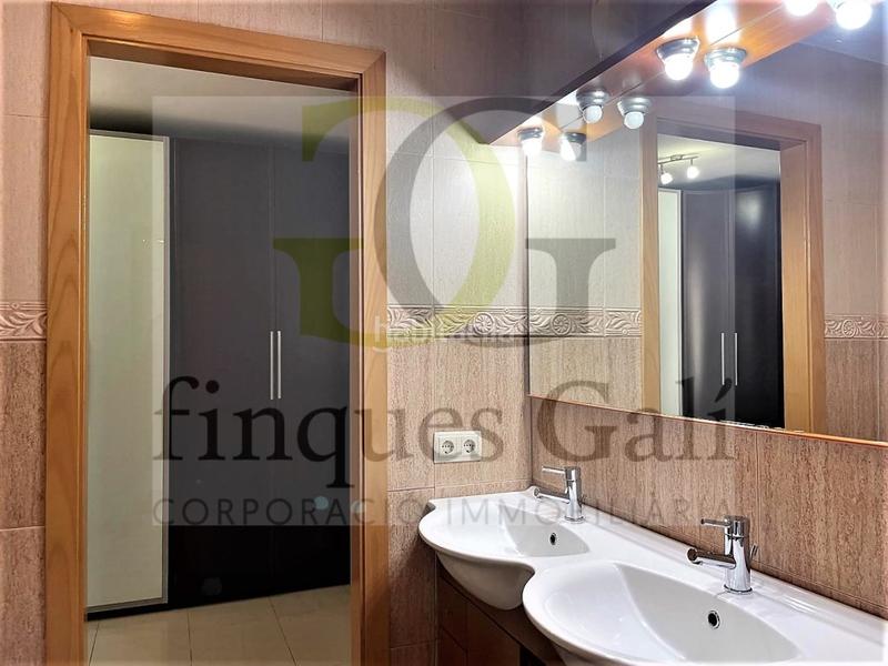 Foto dab58382-42a6-4705-af7f-86024c94e7b2. Casa amplia y acogedora casa en venta en Castellgalí