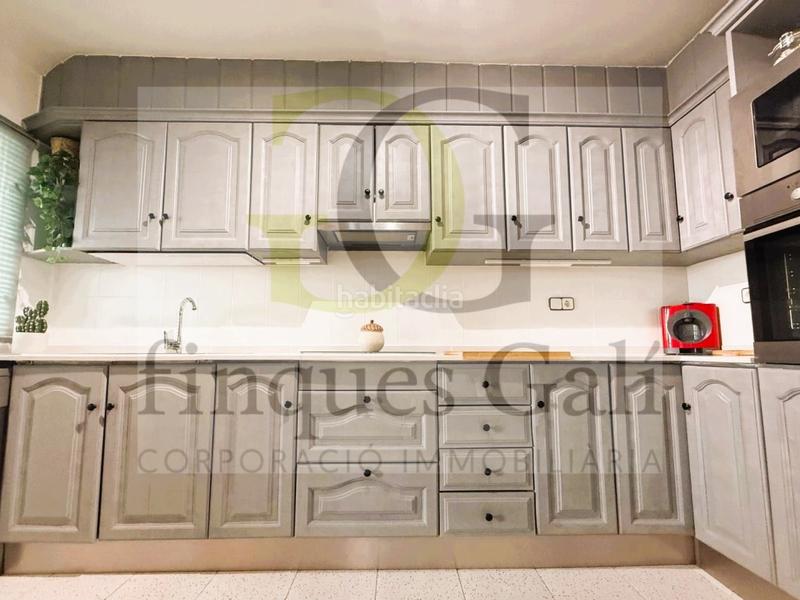 Foto a7b2fce8-072a-48d8-9509-88555b867585. Maison avec parking dans Castellbell i el Vilar