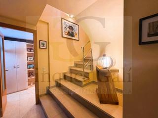 Dúplex a Sant Fruitós de Bages. Dúplex céntrico, invertido y esquinero en sant fruitós de bages