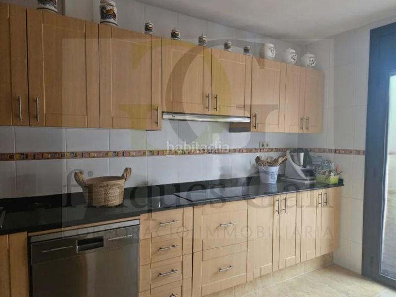 Foto dc0b617b-5f32-4068-8551-73558aa9b76a. Casa amb aparcament a Olvan