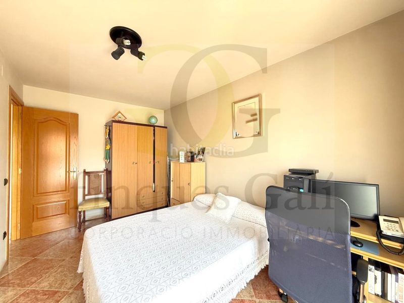 Foto 5c134634-3f72-4fcb-9e19-ed45b6640889. Casa  adosada de 6 habitaciones con jardín y garaje ideal para familias en el bosquet en Sant Fruitós de Bages