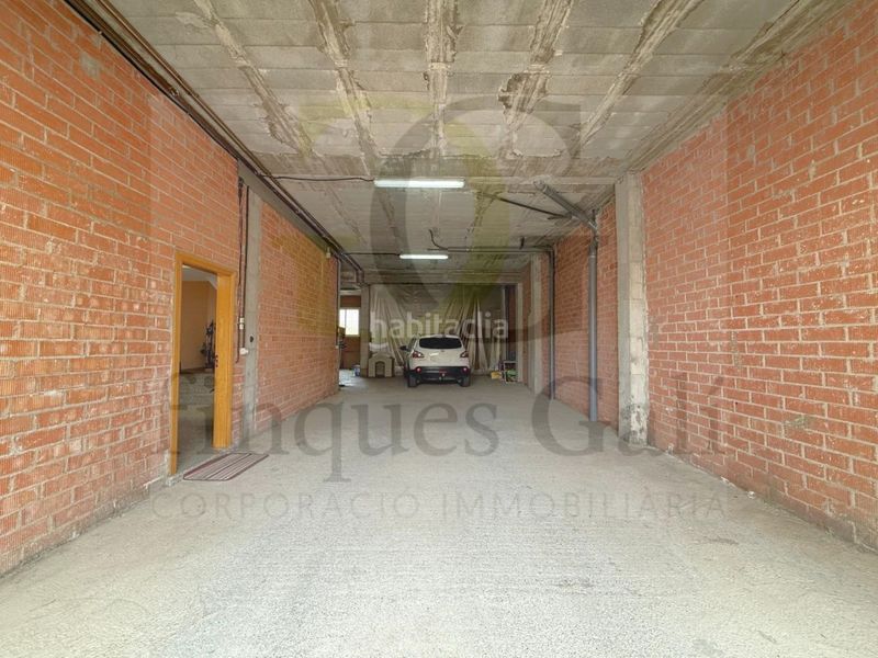 Foto caabec49-9b81-490b-b92e-95ea389dcb60. Casa  adosada de 6 habitaciones con jardín y garaje ideal para familias en el bosquet en Sant Fruitós de Bages