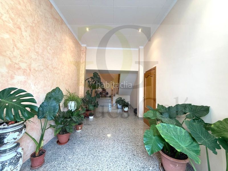 Foto ed6be2c3-a3b2-4e83-a4f2-7628f23f56b4. Casa  adosada de 6 habitaciones con jardín y garaje ideal para familias en el bosquet en Sant Fruitós de Bages