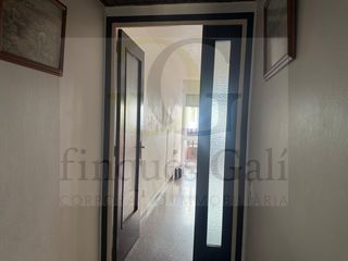 Pis  Calle circumval.lacio. Manresa. junto a passeig pere iii, 4 habitaciones. ascensor.