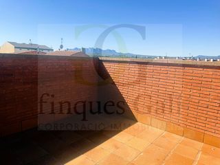 Duplex  Calle caça de la. Dúplex esquinero de obra nueva en sant fruitós de bages  oportun