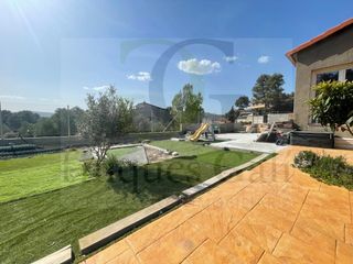 Casa a Pont de Vilomara i Rocafort (El). Marquet paradís casa espaciosa 3h con jardín y panorámicas única